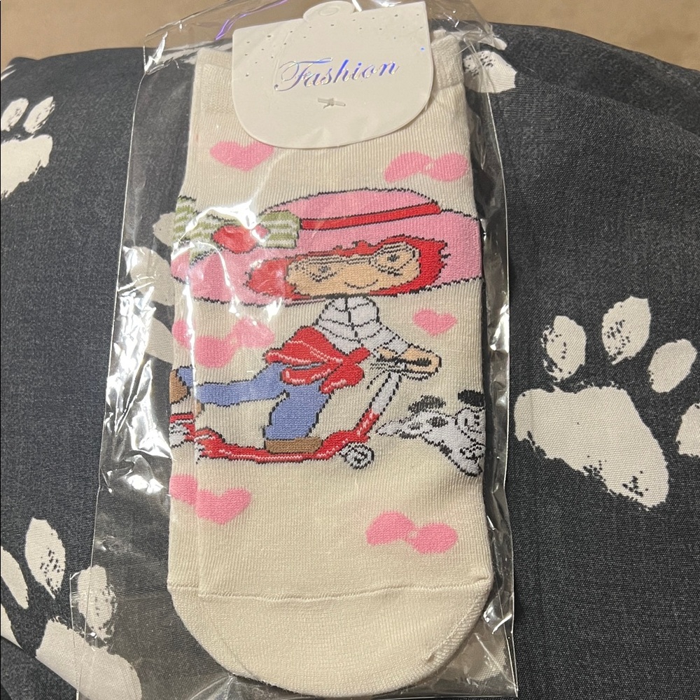 NWT Strawberry Shortcake Low Cut Socks